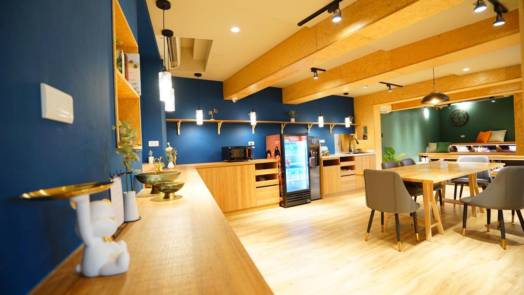 Rf Hotel - Zhongxiao Taipei Exterior photo
